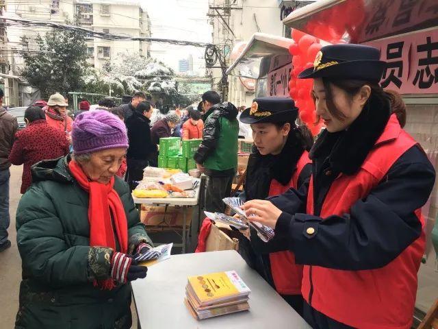 大将凯旋回朝廷总管奉旨传将帅是什么生肖请全面释义、解释与落实、科学解答解释落实